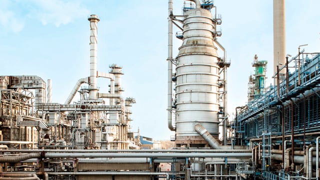 oil refinery in sweden story 640x360